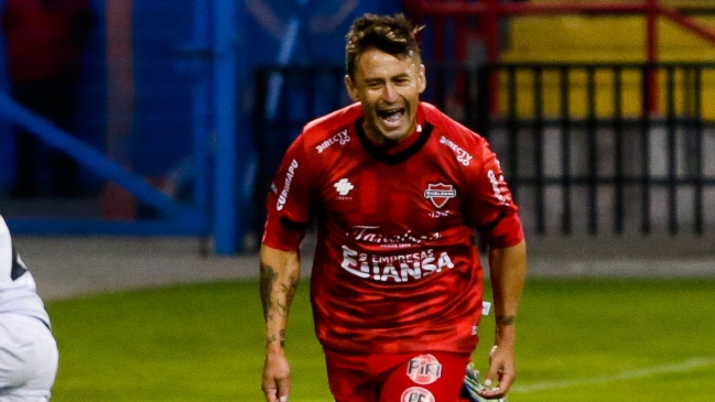 Dirigente de Ñublense por Roberto Gutiérrez: Palpé la molestia de sus compañeros en el camarín