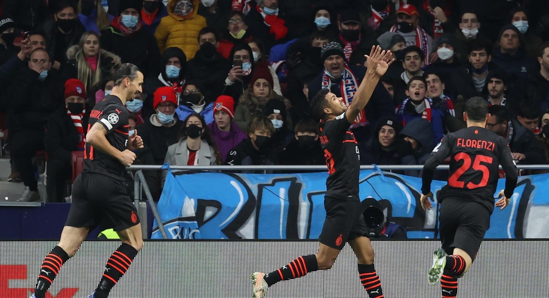 Junior Messias fue el salvador de AC Milan con un golazo de cabeza ante Atlético de Madrid