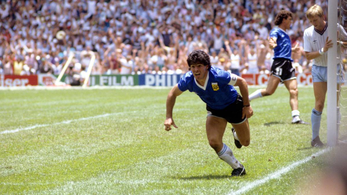 “La mano de Dios” y el “Gol del Siglo”: Los goles que elevaron el mito de Diego Maradona