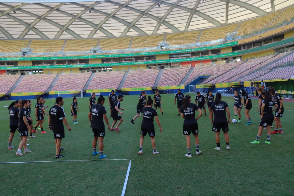 La Roja Femenina realizó su última práctica antes de enfrentar a Venezuela este jueves