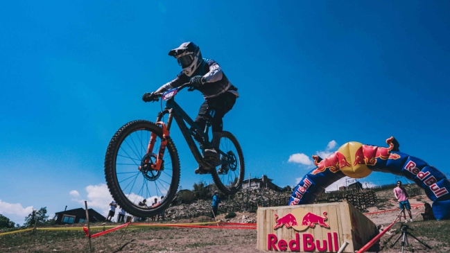 Del Cerro al Barrio define dos nuevos clasificados en La Parva