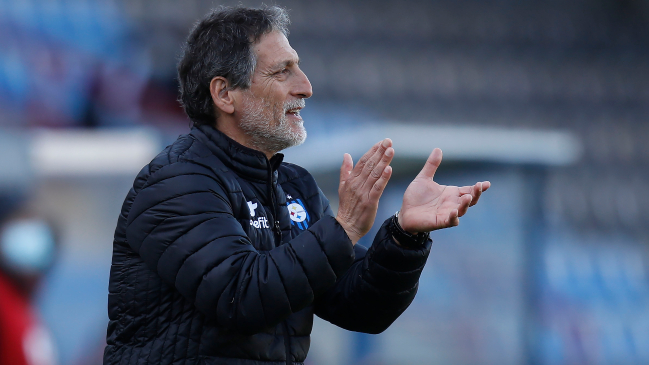 Mario Salas y la opción de “ayudar” a Colo Colo con un triunfo sobre la UC: No me genera nada