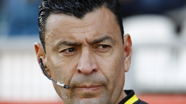 Javier Castrilli respaldó a Roberto Tobar tras sanción de la Conmebol: Sigue siendo el mejor