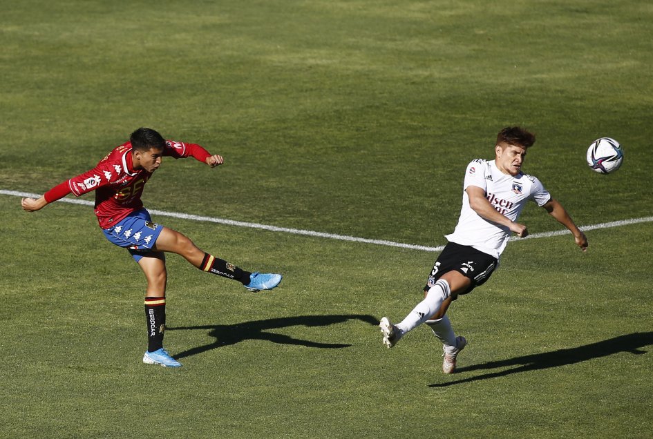 Colo Colo perdió ante Unión Española en una frustrante jornada en el Estadio Monumental