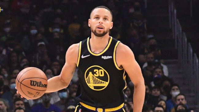 Stephen Curry comandó la victoria de Warriors ante Clippers para seguir liderando en el Oeste