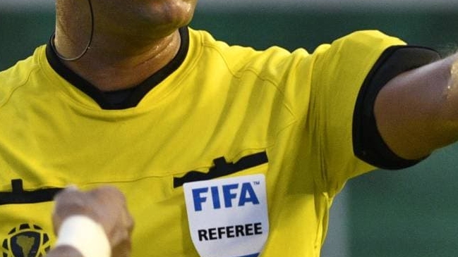 Arbitro denunció a jugador que lo amenazó: “Si nos diriges una vez más, te voy a matar”