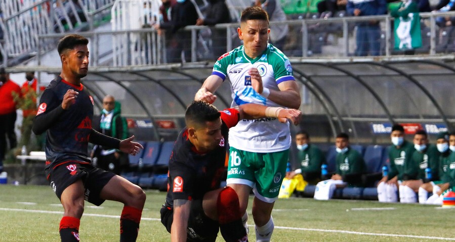 Puerto Montt hizo un reclamo a la ANFP por cambiar criterios de suspensión en la liguilla