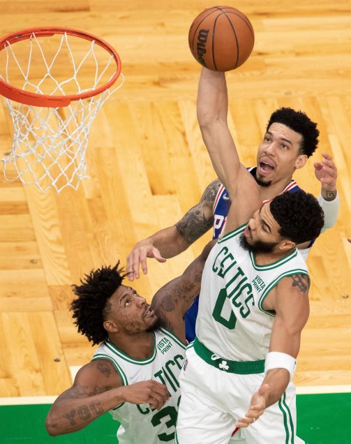 Los sólidos triunfos de Boston y Cleveland en la jornada de miércoles en la NBA