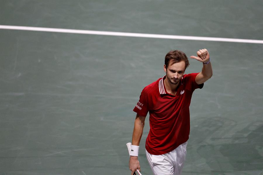 Daniil Medvedev llevó a Rusia a su segunda semifinal consecutiva de Copa Davis