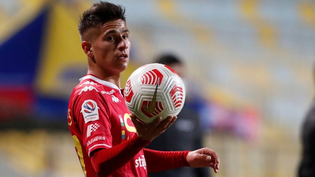 Benjamín Galdames rechazó nominación de Lasarte y elige jugar por México