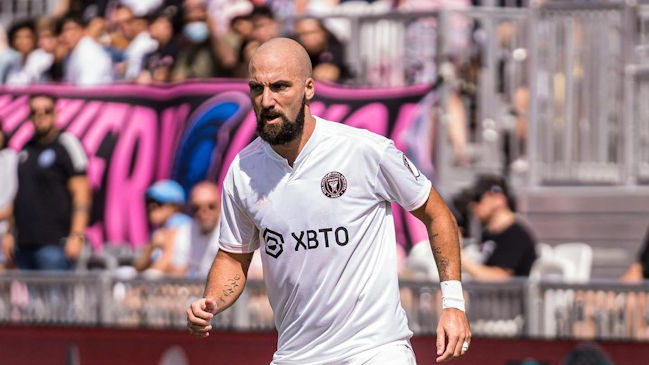 Gonzalo Higuain puso sobre la mesa la opción del retiro: El fútbol cada vez me gusta menos