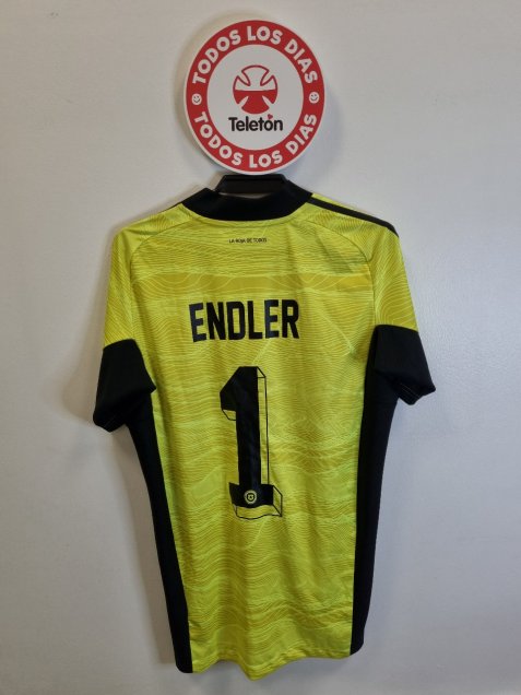 La espectaculares camisetas que se rematan en apoyo a la Teletón 2021