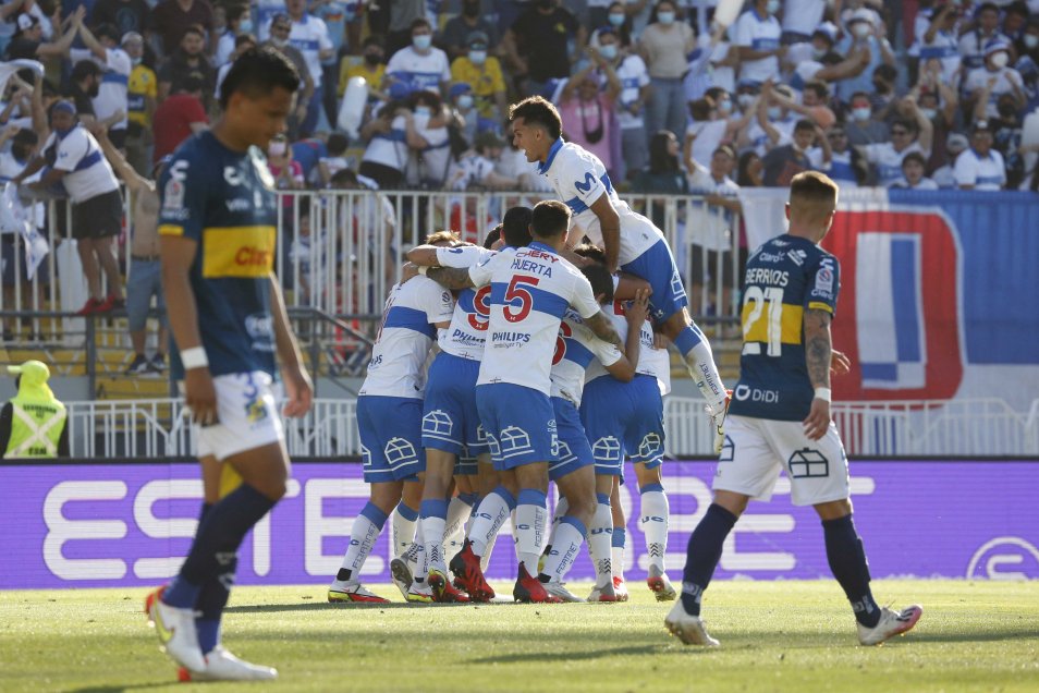 La emocionante victoria de la UC ante Everton para ganar su cuarto título consecutivo