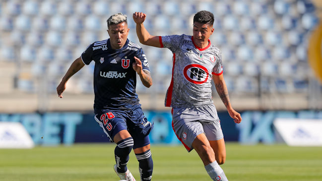 Pedro Sánchez anotó con un potente derechazo y dejó a la U a un paso de la B