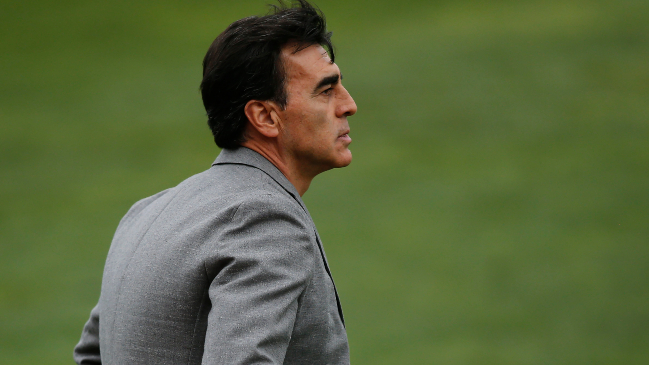 Quinteros volvió a quejarse de la “distorsión” del torneo y pidió refuerzos: Hay que sumar dos o tres jugadores