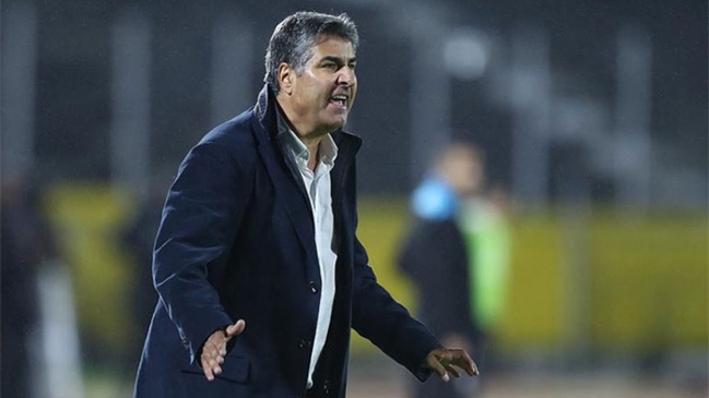 Santiago Escobar tomó ventaja para asumir como DT de Universidad de Chile