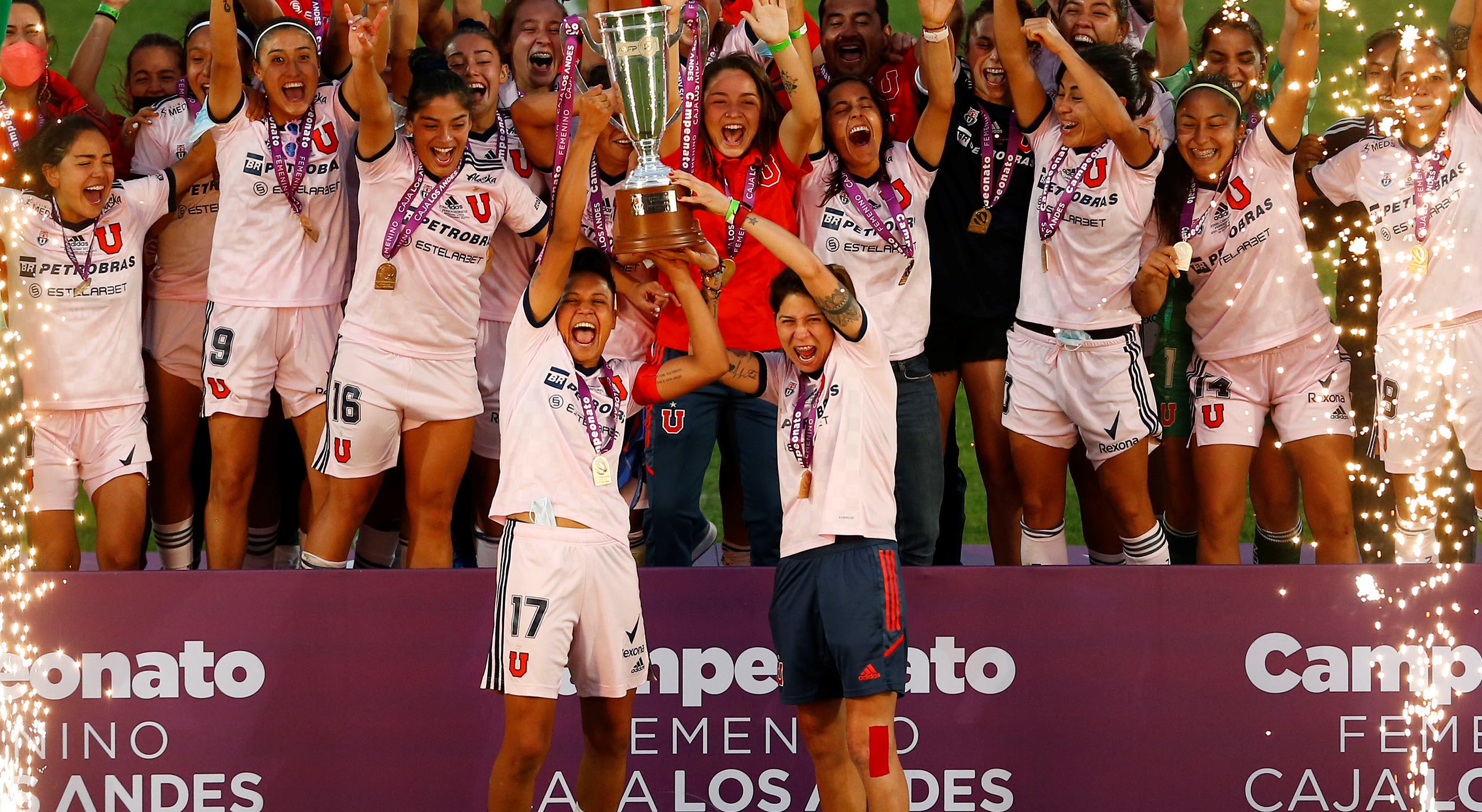 Fernanda Pinilla tras el título de la U: Gracias pueblo azul, lo hicieron inolvidable