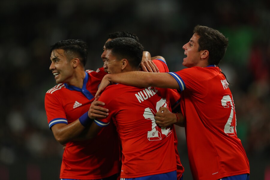 DT de El Salvador: Será un buen examen, Chile presiona bien arriba y es agresivo