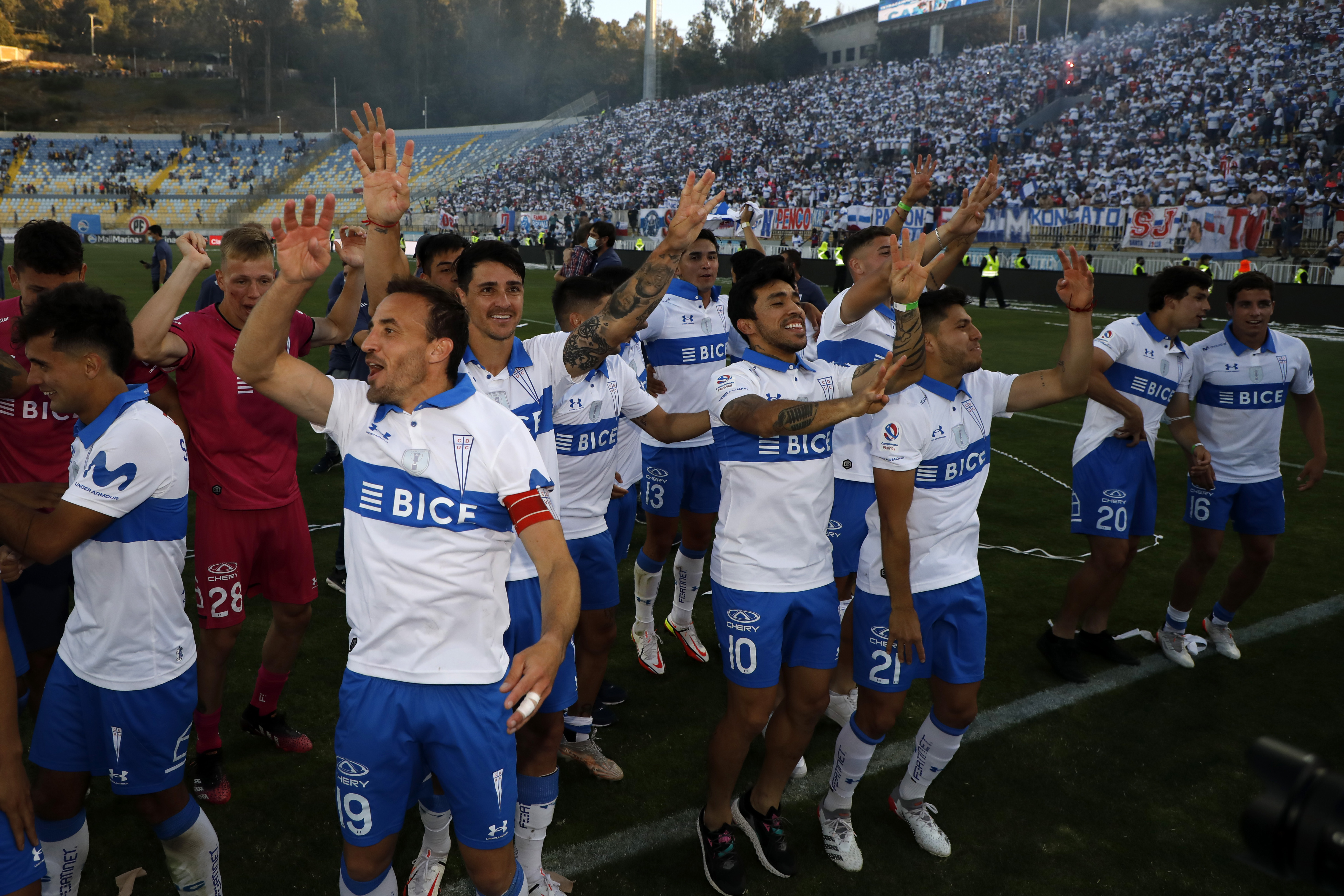 “La Franja”: Universidad Católica trabaja en la renovación de sus referentes