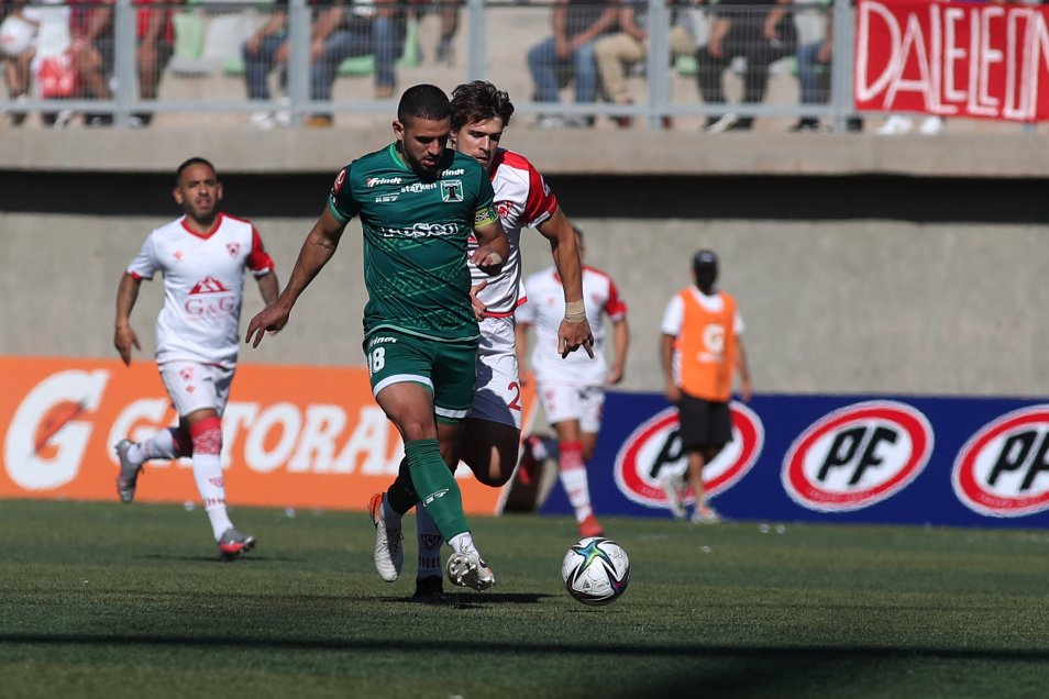Manuel López comandó la sólida victoria de Copiapó sobre Temuco en la Final de la Liguilla