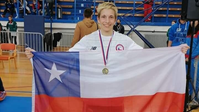 Valentina Bustamante ganó medalla de plata en la Copa del Mundo de Boxeo en Rusia