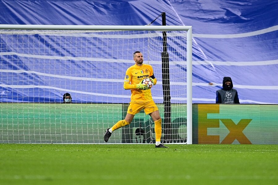 ¡Con un chileno como titular! La formación de Inter para el choque ante Cagliari por la liga italiana