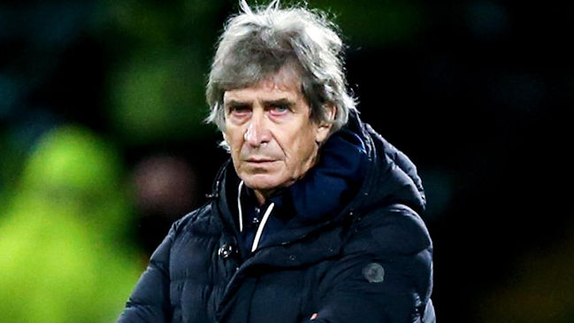 Betis de Pellegrini y Bravo choca con la Real Sociedad en la liga española