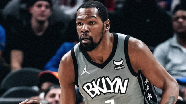 ¡Tremendo! Kevin Durant anotó 51 puntos frente a Pistons y logró nuevo récord en la temporada