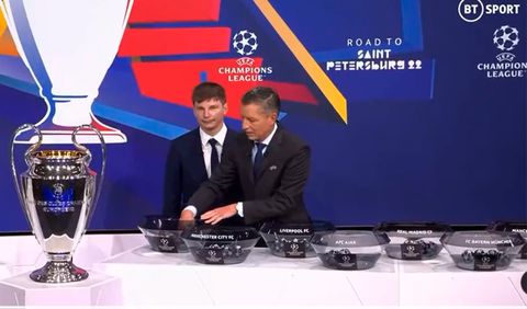 El momento exacto del error que motivó la repetición del sorteo de la Champions