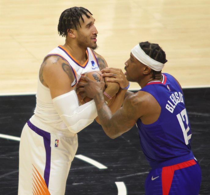 Los Clippers frenaron a Phoenix Suns con una contundente victoria