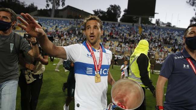 Históricos de la UC cuestionaron dichos de Paulucci sobre José Pedro Fuenzalida