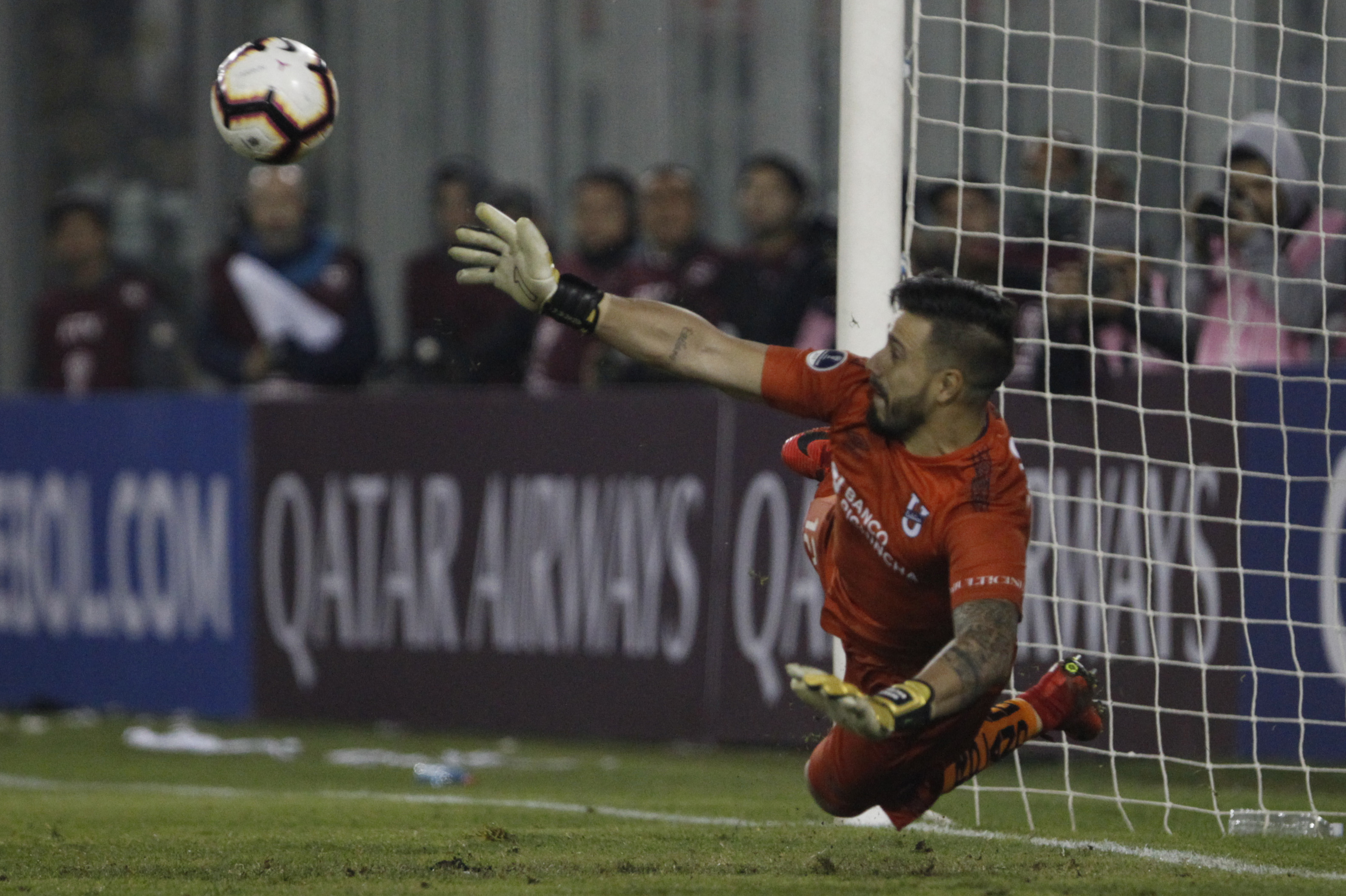 Universidad de Chile llegó a acuerdo con el arquero Hernán Galindez