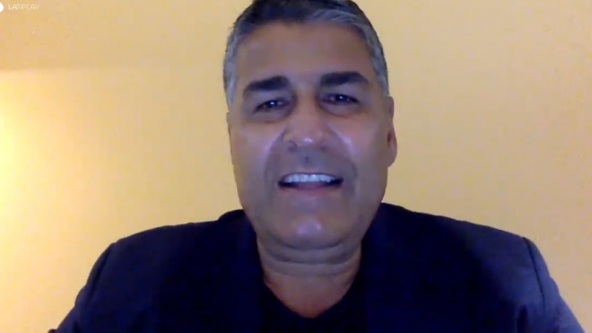 Nuevo DT de la U envió mensaje a los hinchas: Siempre los vamos a necesitar