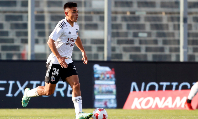 Dabrowski y posible salida de Pizarro: El jugador tiene un representante, pero el límite debe ponerlo él