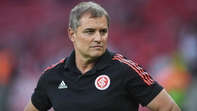 Carlos Palacios se quedó sin DT: Internacional de Porto Alegre destituyó a Diego Aguirre