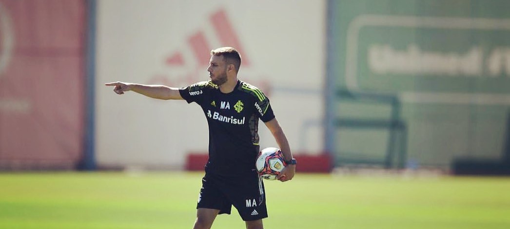 Martín Anselmi hará su debut como director técnico en Unión La Calera