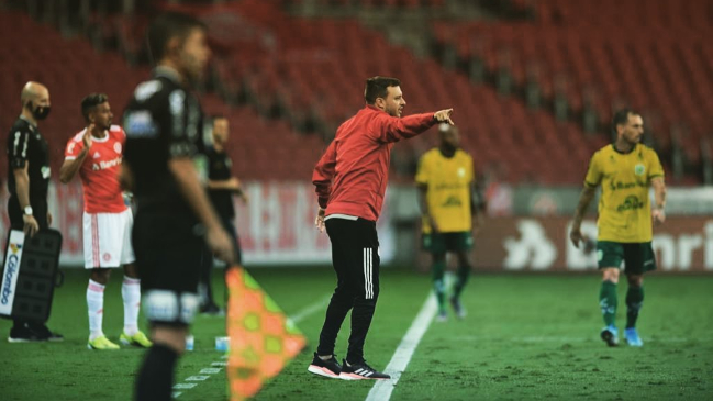 Unión La Calera oficializó al argentino Martín Anselmi como su nuevo entrenador