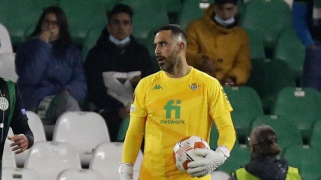 Claudio Bravo fue citado para duelo de Betis ante Athletic de Bilbao
