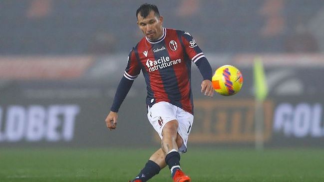 Bologna de Gary Medel desafía a Juventus en la Serie A