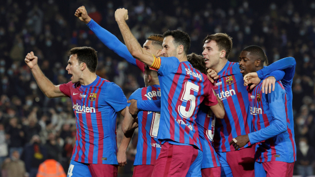 Barcelona trabajó duro para regresar al triunfo a costa de Elche de Enzo Roco