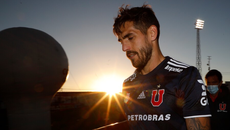 Medio reveló informe de Roggiero sobre Larrivey: “Su aporte fue escaso”