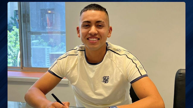 Everton presentó a John Salas como su primer refuerzo para el 2022