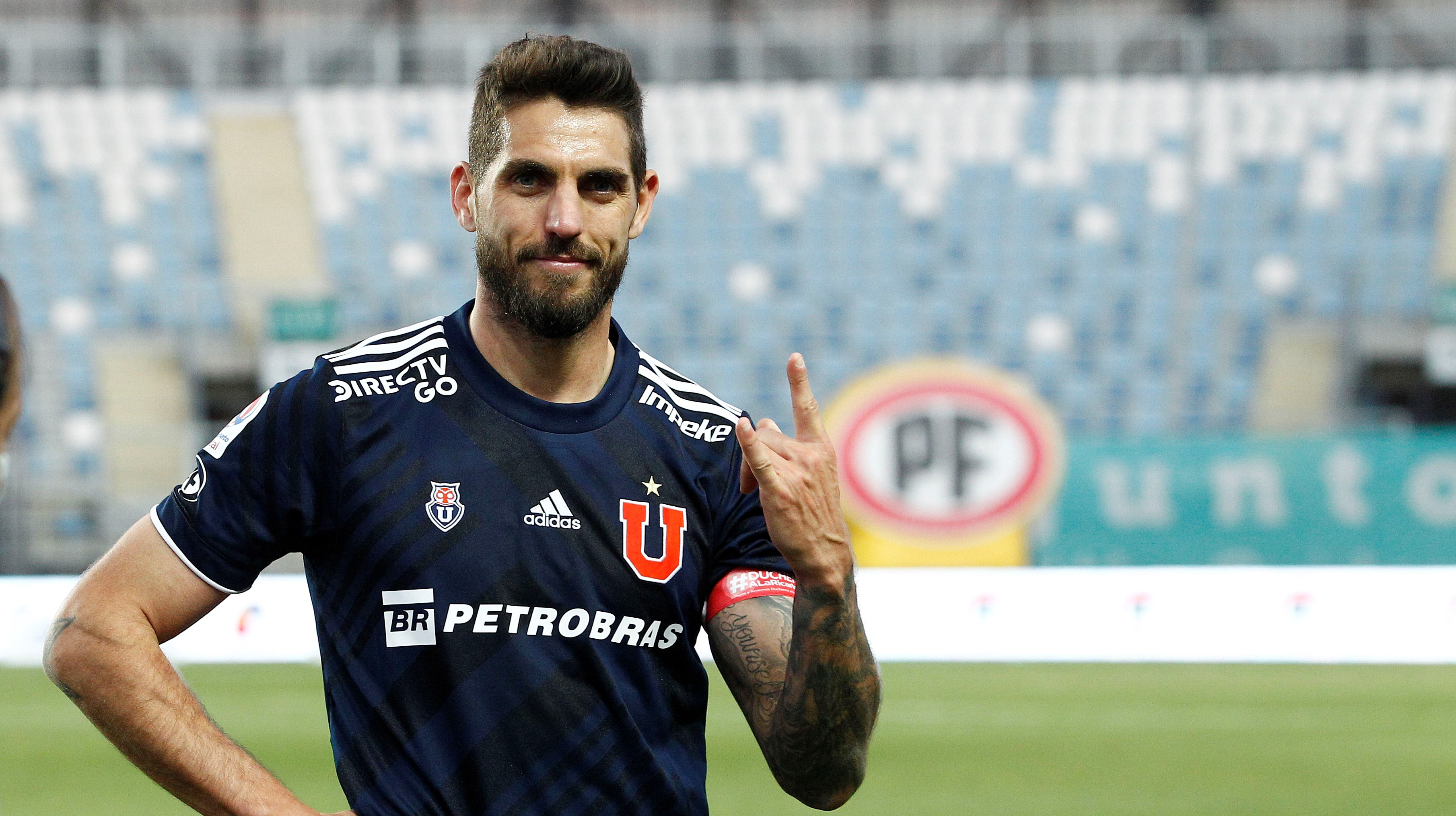 Joaquín Larrivey se despidió de la U: “La historia no terminó como me hubiera gustado”