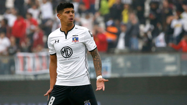 Colo Colo fijó su oferta por Esteban Pavez y el jugador debe dar una respuesta esta semana