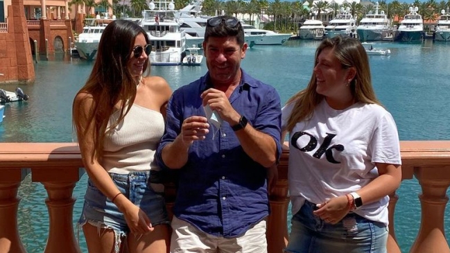 Hija de Marcelo Salas denunció amenazas tras apoyo de su padre a Kast