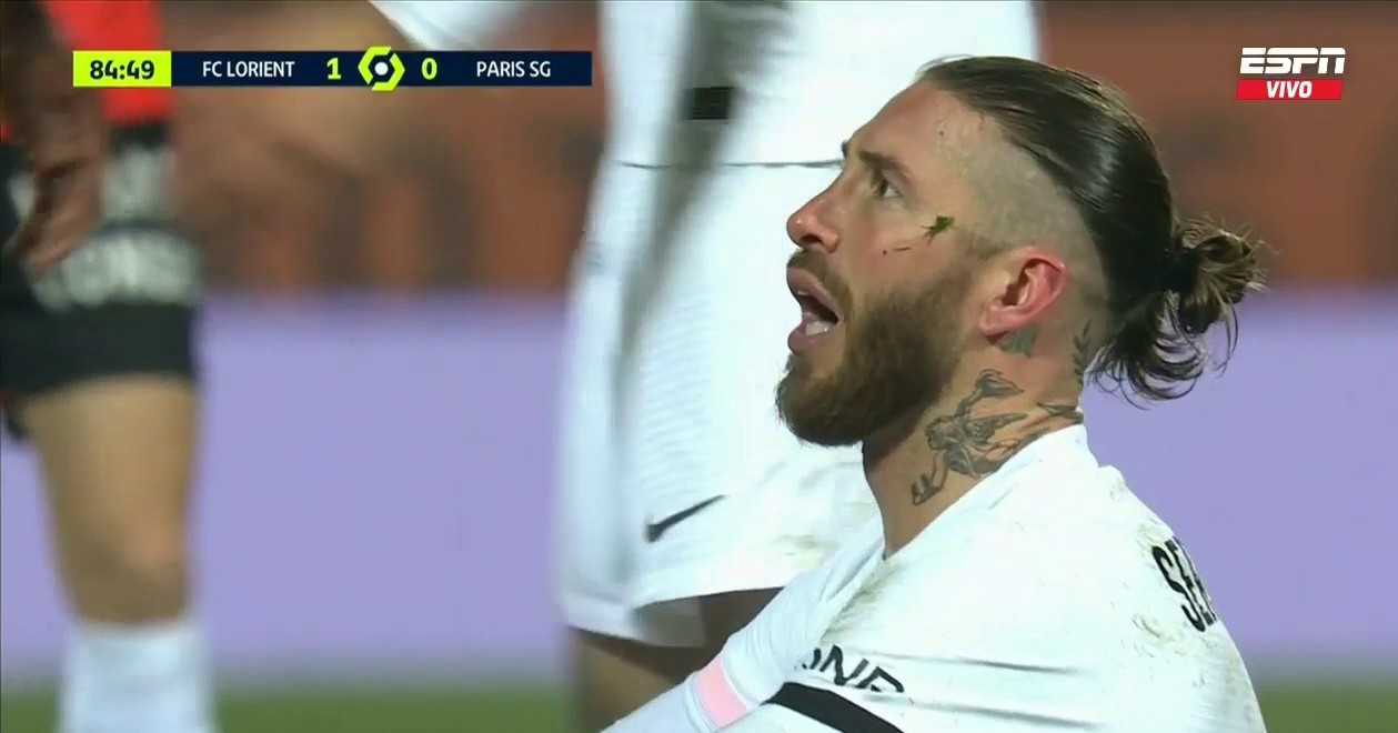 Sergio Ramos sufrió ante Lorient su primera expulsión en PSG