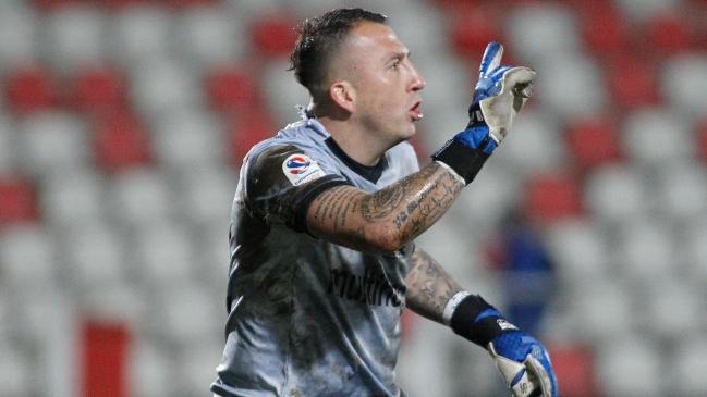 Arquero de Curicó: Lo estamos pasando mal, hay muchas cosas atrás de esta liguilla