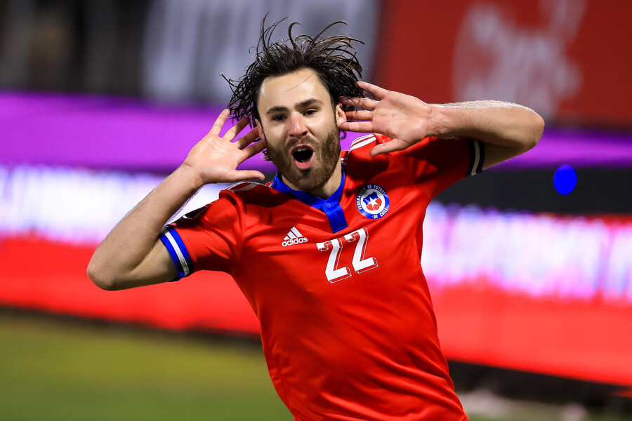 Hinchas eligieron gol de Ben Brereton a Venezuela como uno de los mejores del 2021 en Clasificatorias