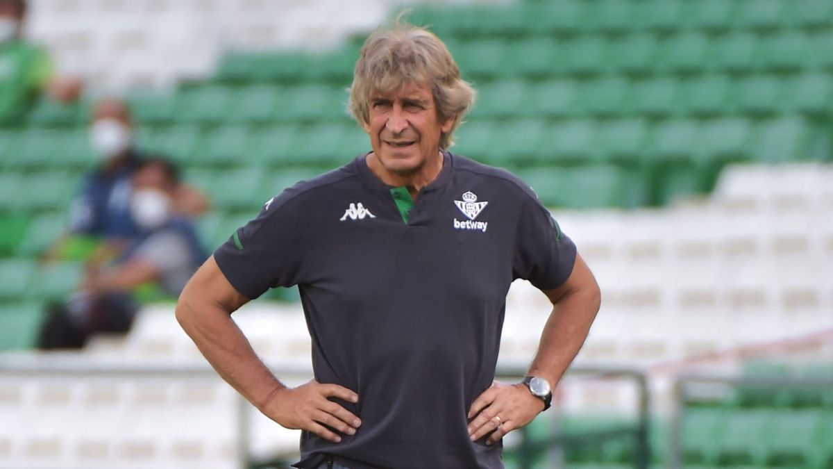 El saludo de Manuel Pellegrini por fiestas de fin de año a hinchas de Betis: estamos todos muy ilusionados