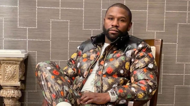 Floyd Mayweather exhibió su lujoso reloj de 18 millones de dólares